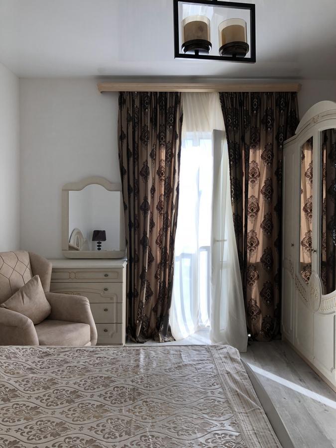 Lilu Hotell Tbilisi Exteriör bild