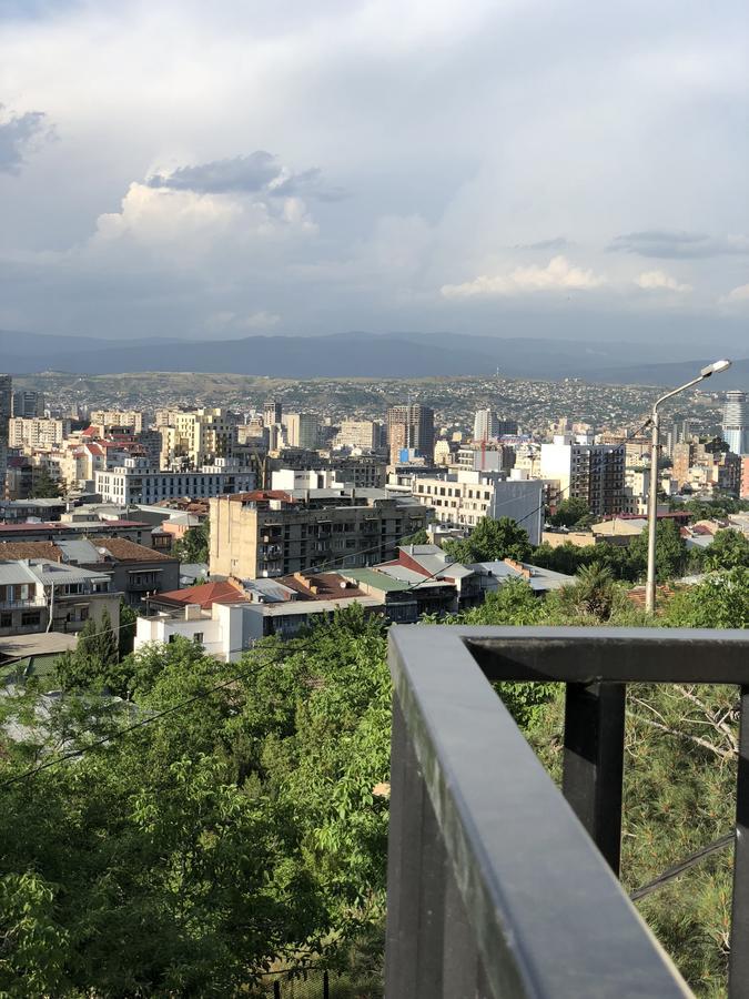Lilu Hotell Tbilisi Exteriör bild