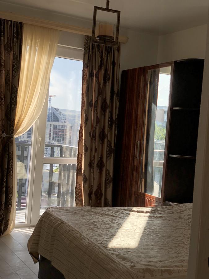 Lilu Hotell Tbilisi Exteriör bild