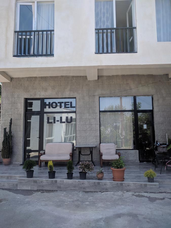 Lilu Hotell Tbilisi Exteriör bild